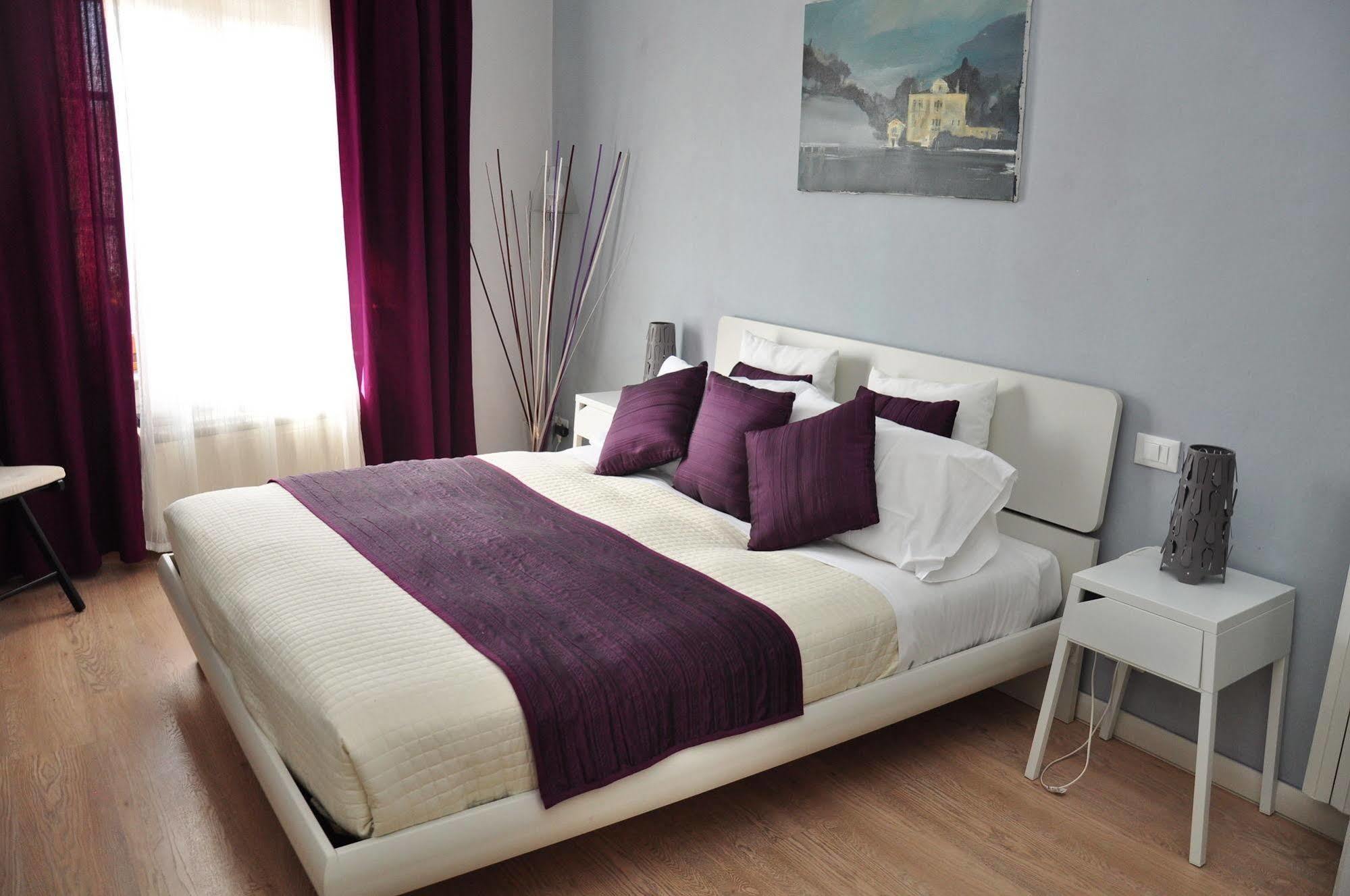 לוקה At Home Bed And Breakfast מראה חיצוני תמונה